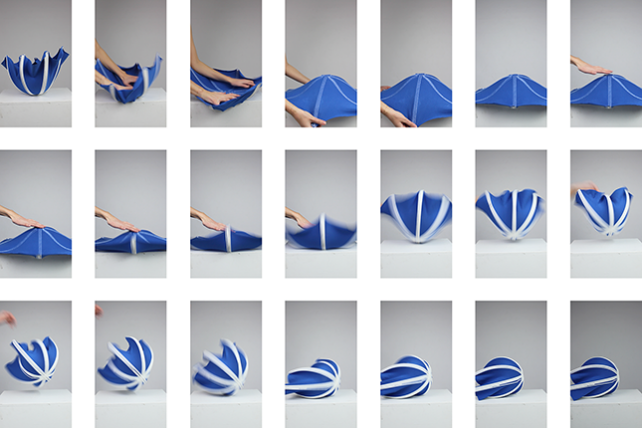 En bildserie med ett blått föremål och händer föremålet byter form.